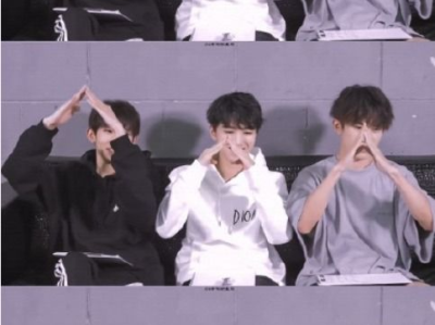 十年之约：李飞与柴鸡蛋的青春誓言与梦想之旅