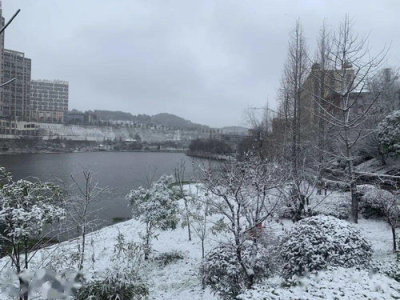 江苏盱眙迎来今年冬天的第一场雪
