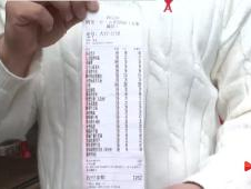 “10人聚餐9人开溜，店主怒称将起诉：一场聚餐引发的纠纷！”