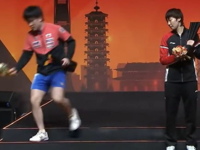 张本智和窘态百出