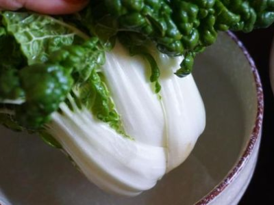 余宇涵 第一次觉得楼上的菜好吃